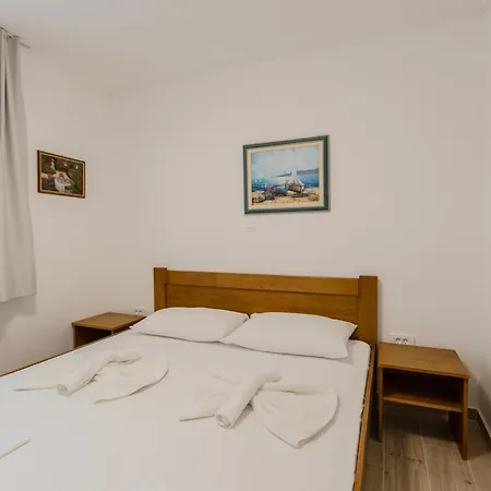 Apartments Lorena Privlaka  Exterior photo