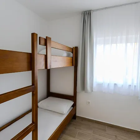 Apartments Lorena Privlaka  Exterior photo