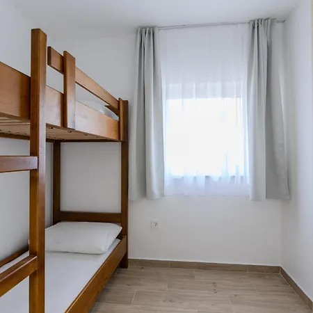 Apartments Lorena Privlaka  Exterior photo
