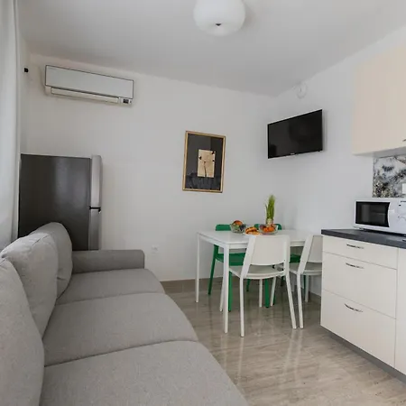 Apartments Lorena Privlaka  Exterior photo