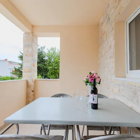 Apartments Lorena Privlaka  Exterior photo