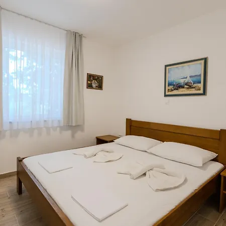 Apartments Lorena Privlaka  Exterior photo