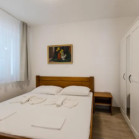 Apartments Lorena Privlaka  Exterior photo