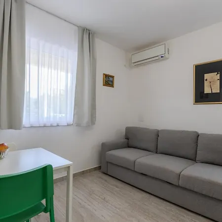 Apartments Lorena Privlaka  Exterior photo